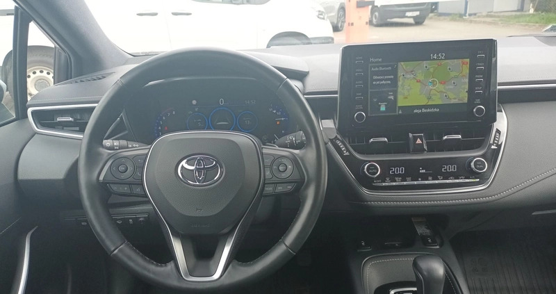 Toyota Corolla cena 99900 przebieg: 103593, rok produkcji 2019 z Tychy małe 172